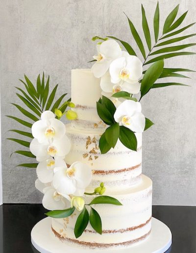 naked cake tropical